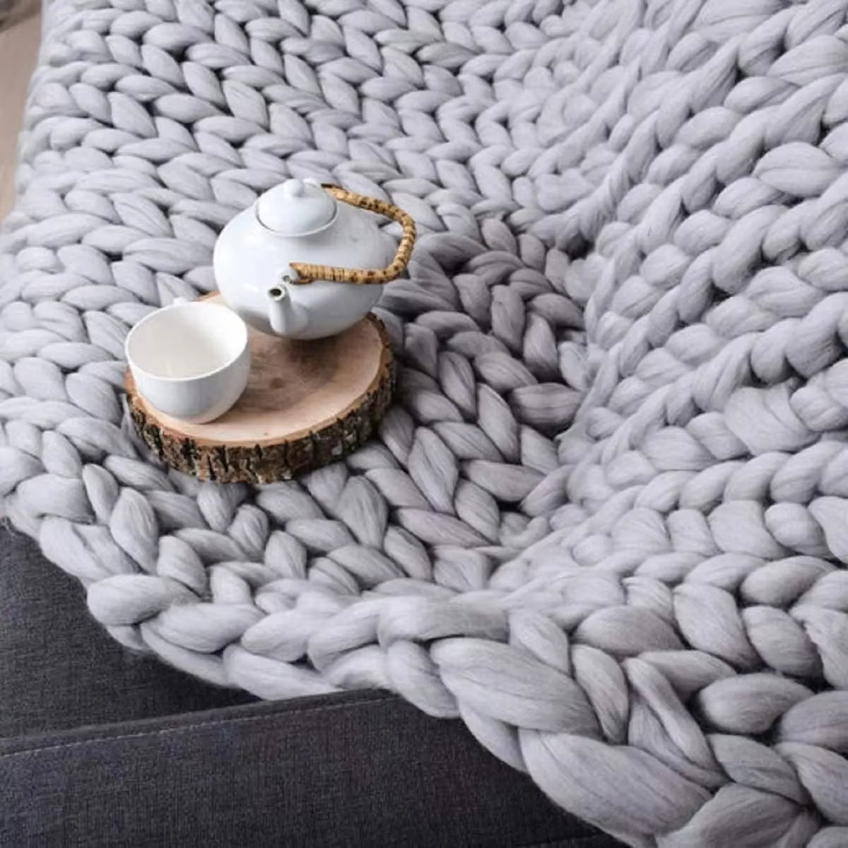 Chenille Chunky Knit Blanket Throw Handmade Warm Cozy Blanket Couch Bed Soft Fleece Banket Christmas Thick and Giant Yarn Throws